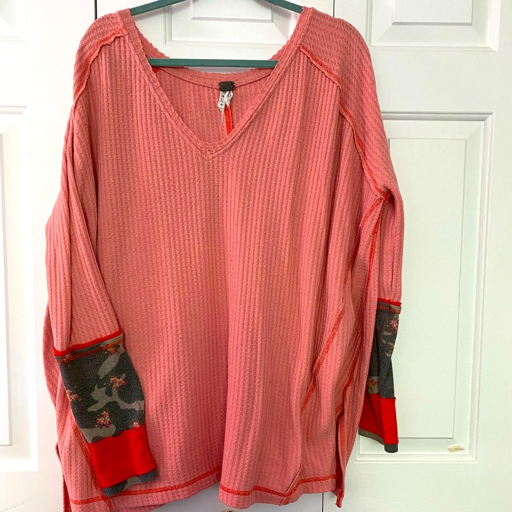 We the Free generously sized thermal top